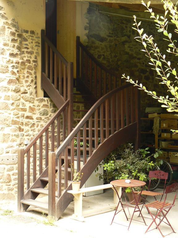 Chambres D'Hotes Du Vault Picot La Chapelle-aux-Filtzmeens Экстерьер фото